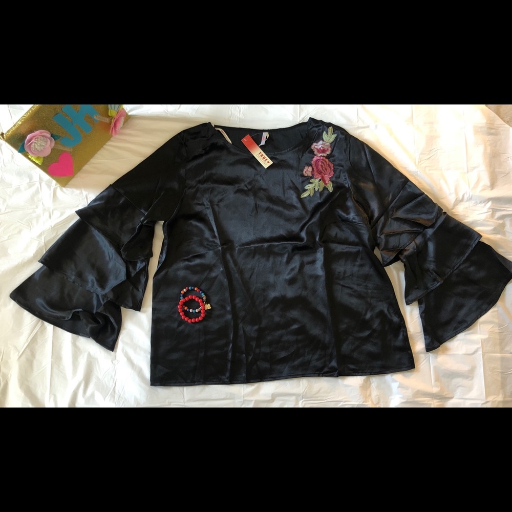 Women blouse